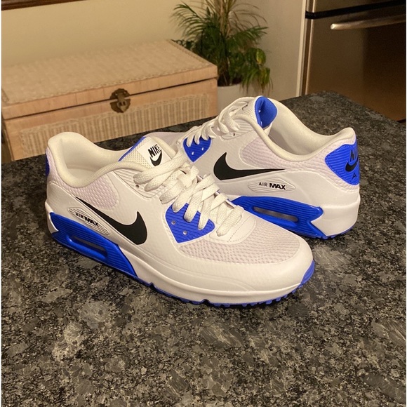 Nike Other - 🦁 Nike Air Max 90 Sneakers